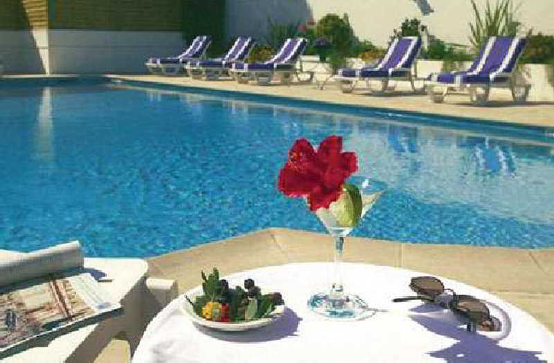 ไอบิส สไตล์ นีซ แก๊ป 3000 แอโรปอร์ Hotel แซ็งต์-โลร็อง-ดู-วาร์ ภายนอก รูปภาพ